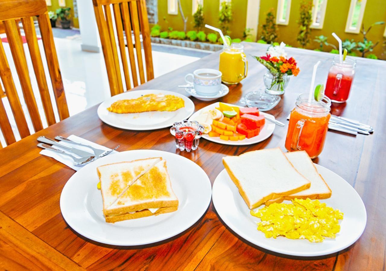 Kailash Homestay Padangbai  Bagian luar foto